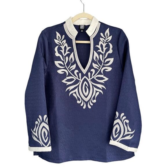 B6 Gump's San Francisco Women's Embroidered Tunic Top Blouse Navy Blue Medium - Picture 1 of 6